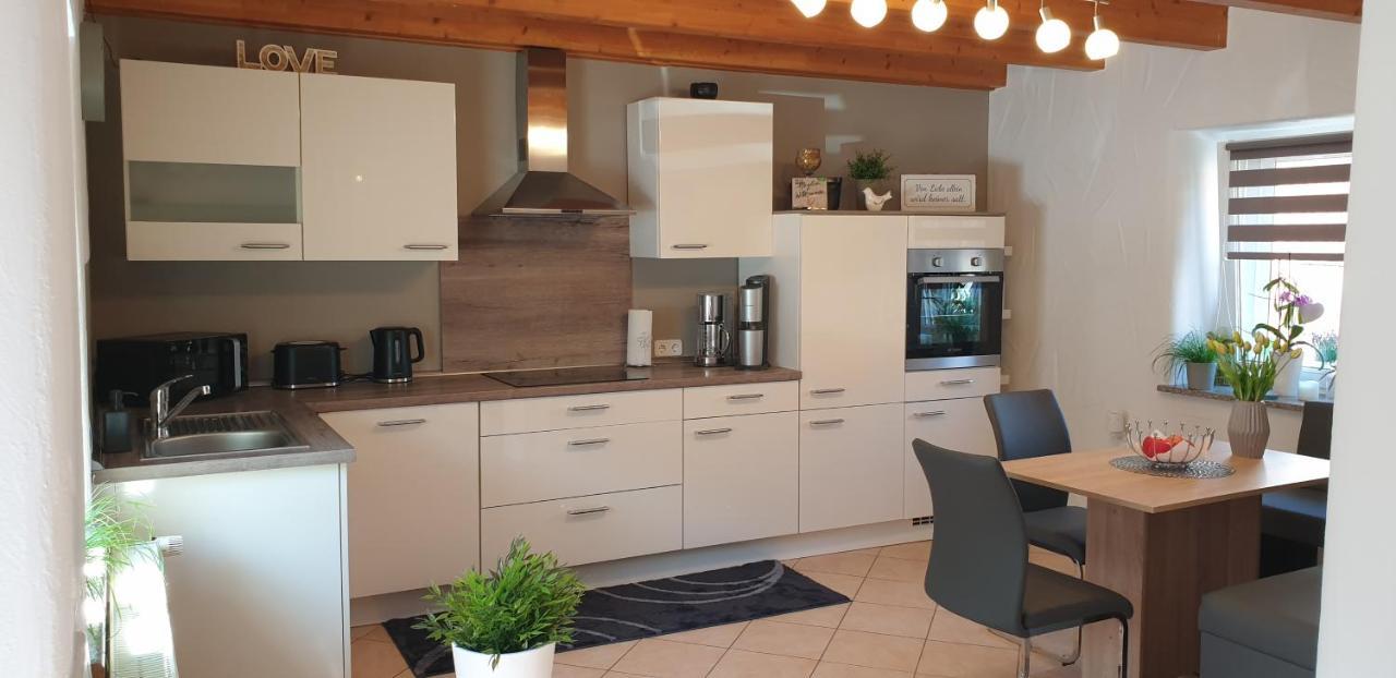 Ferienhaus Sabine Im Biosphaerenreservat Bliesgau บลีสคาสเทล ภายนอก รูปภาพ