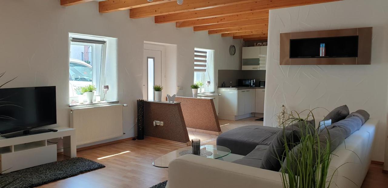 Ferienhaus Sabine Im Biosphaerenreservat Bliesgau บลีสคาสเทล ภายนอก รูปภาพ